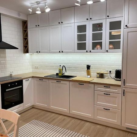 Apartamenty Guzik 22 Krosno Dış mekan fotoğraf